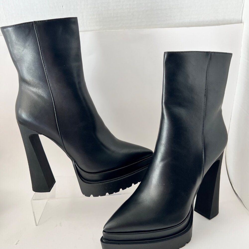 SNOM Black Platform Chunky Heel Ankle Boots Side Zippers Platform Sole Size 10